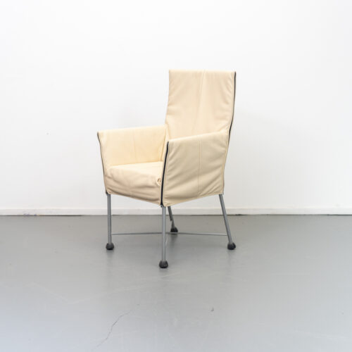 Montis Chaplin Eetkamerstoelen crème/wit leder - rvs/dop