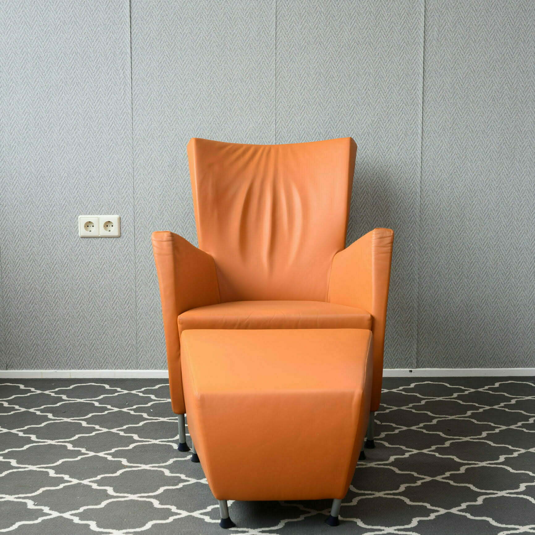 Bijwonen Verdorde ik heb het gevonden Montis Windy fauteuils + bijbehorende hockers - oranje - ACTIE Set €995