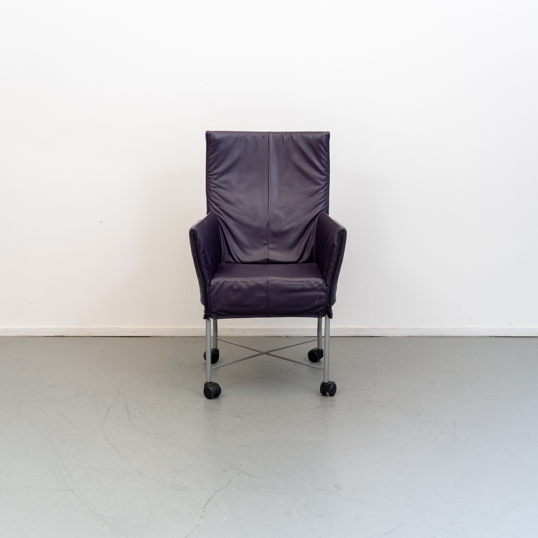 ACTIE!! 50x Montis Chaplin Stoel Paars Leer - Grijs/Wiel
