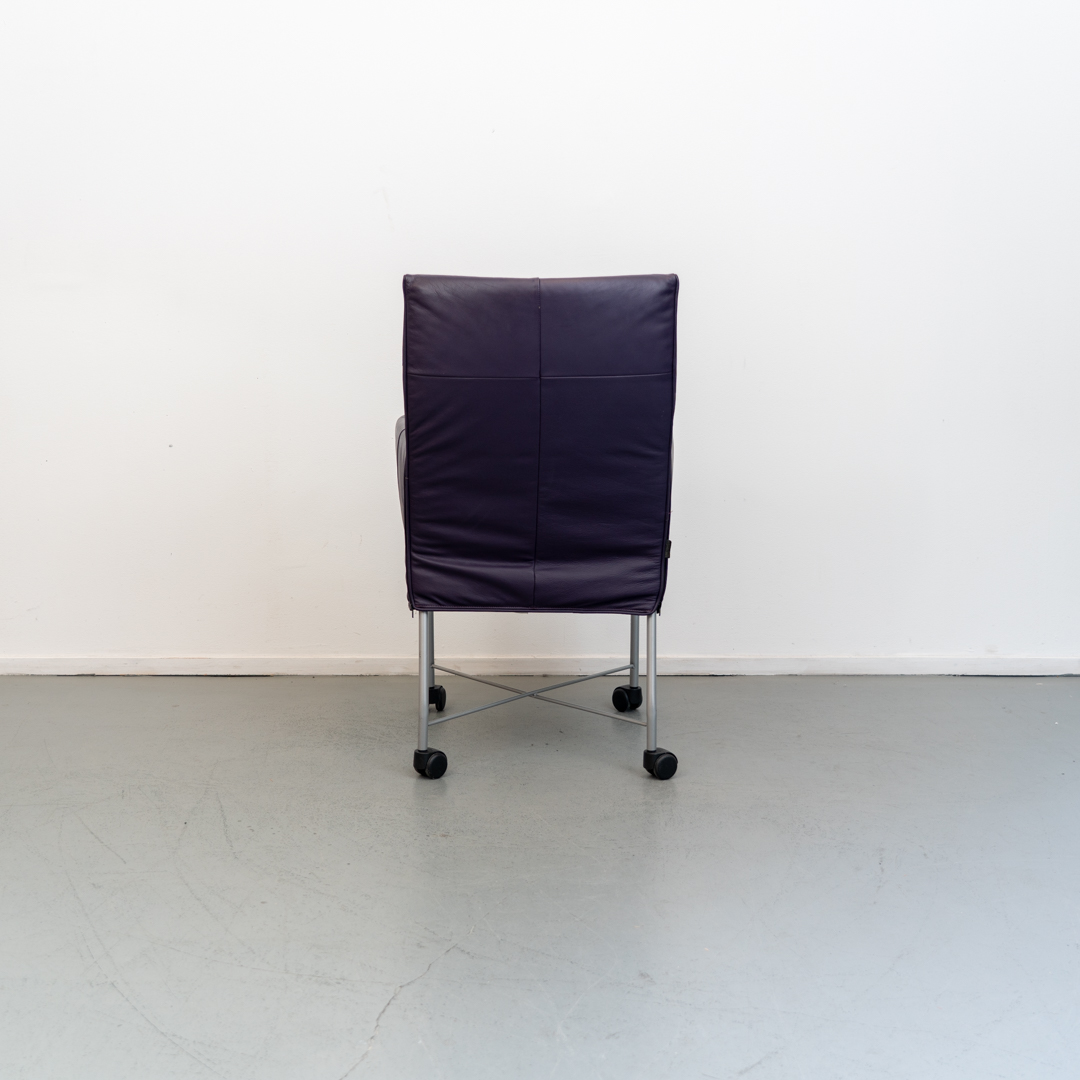 ACTIE!! 50x Montis Chaplin Stoel Paars Leer - Grijs/Wiel
