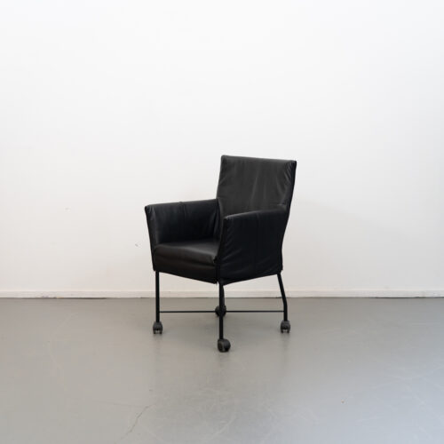 Montis Geraldine Eetkamerstoel Zwart Leer - Zwart/Wiel