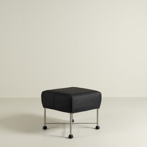 Montis Charly Hocker Zwart Leer - Aluminium (Op Doppen)