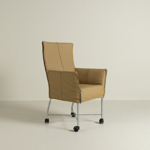 Montis Chaplin Stoel Beige Leer - Rvs (Op Wielen)
